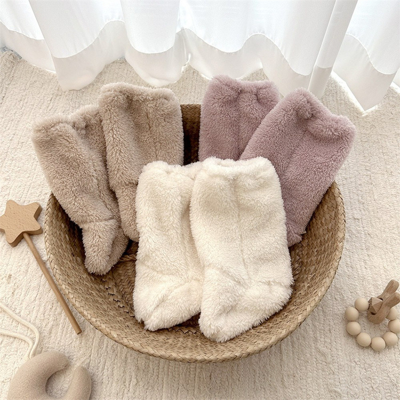 Warme winterbabysokjes Coral F - Winter Clothing Baby recensie en prijs